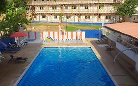 Hotel Santa Marta Melgar